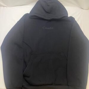 Comfrt Black hoodie With Logo